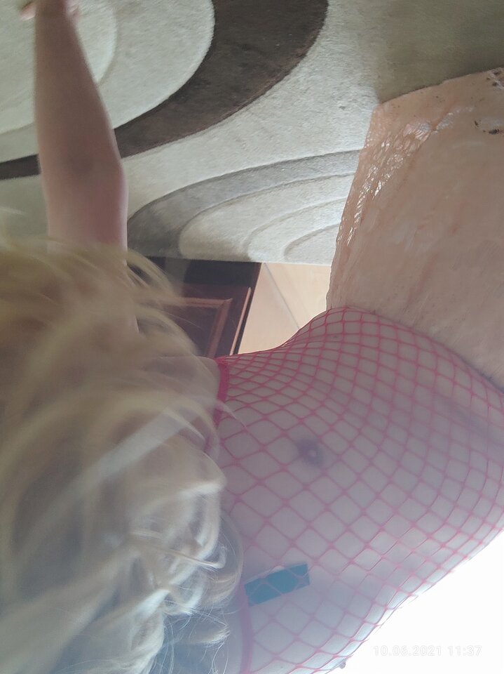 IMG_20210610_113622_TIMEBURST13.jpg - juliadada