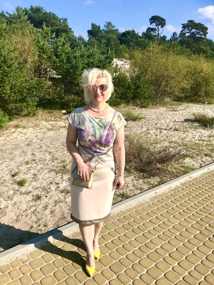 316D329F-3D7A-4765-96EB-A4604BCA10D4.jpeg - LadyLaura44