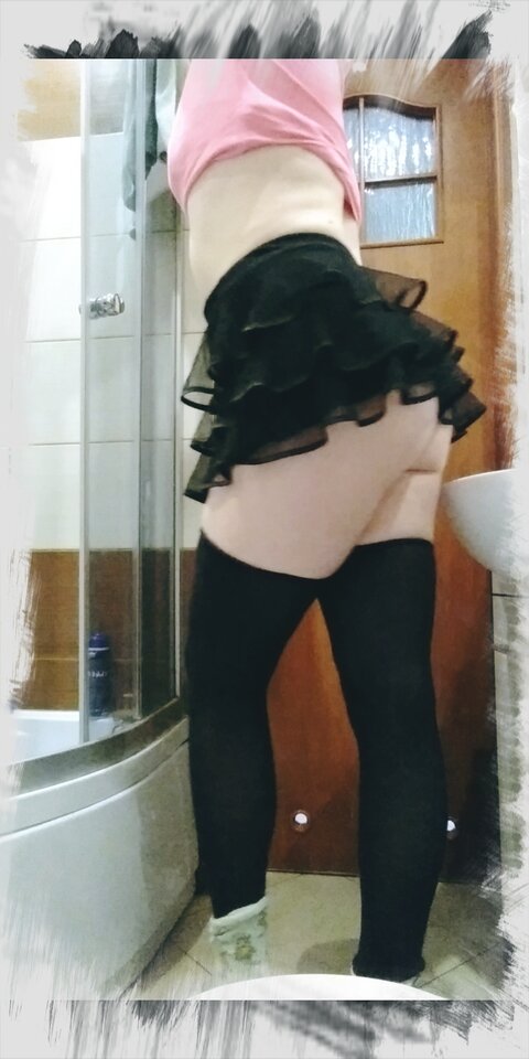 Screenshot_2021-06-03-14-08-08-365_Fotor.jpg - Camilla_TV