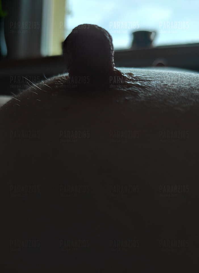 Kto powiedział że tylko facetom z rana stoi?😝 - para82i85