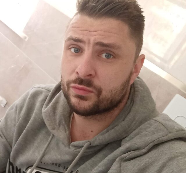 PerwersyjnieDelikatny