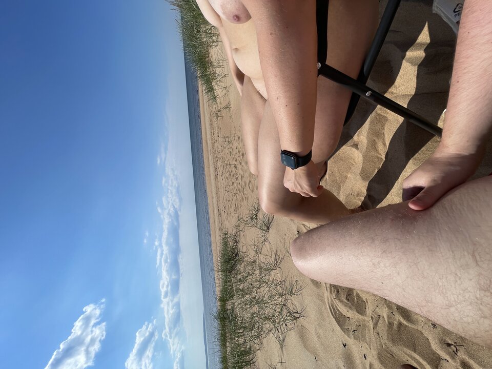 61AC7197-51E4-4BEE-8DA2-E62A6BCD36DE.jpeg - tomekhard123