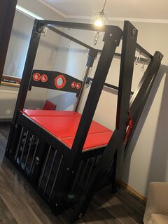 Nowy mebelek dołączył do naszego pokoju zabaw :)