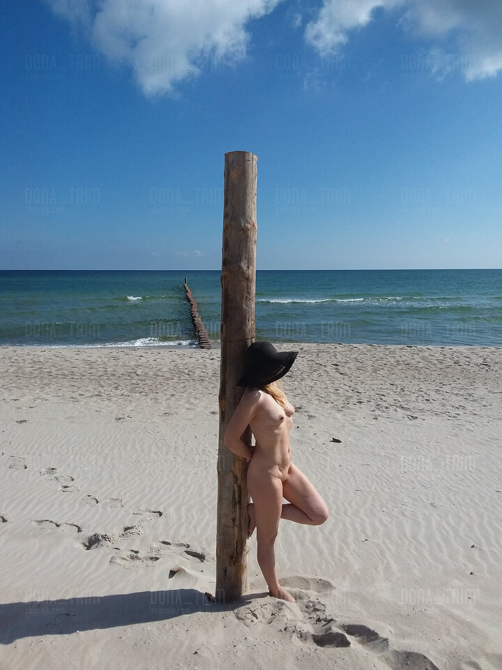 Zegar słoneczny z kukułką. - Dona_Trim