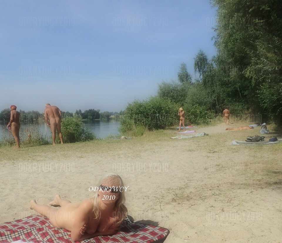 Tyłem do słońca ... - Odkrywcy2010