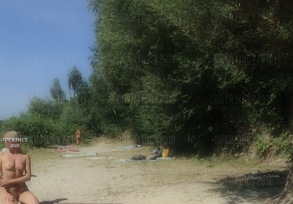 Na plaży słońce smaży ... - Odkrywcy2010