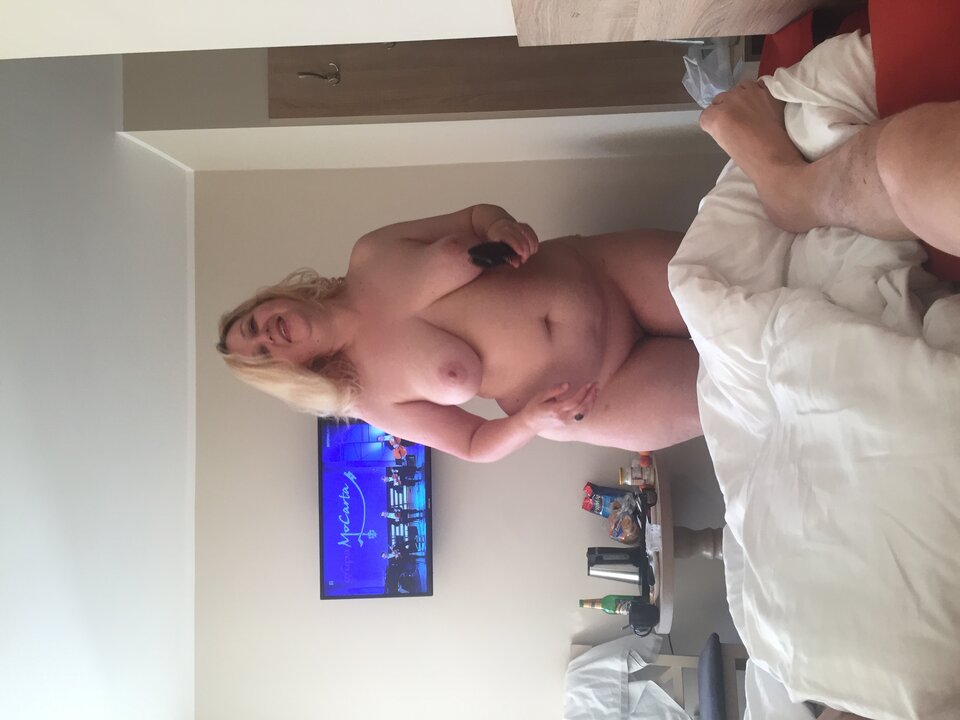 F86842FE-980D-4CC2-BCAD-C1A2630F35E6.jpeg - Sexrealllny