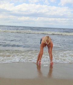 Ciekawe czy ktoś podpłynie ... :)