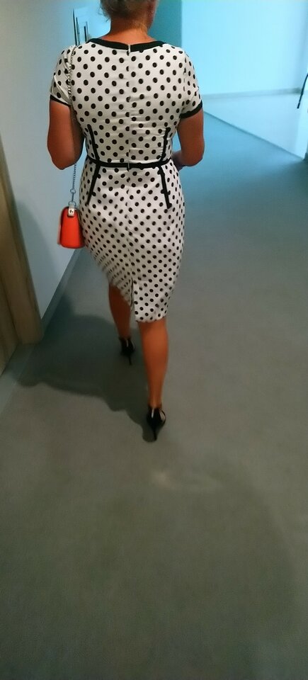 Zgadnijcie czy mam majtusie? - sexiflexi36