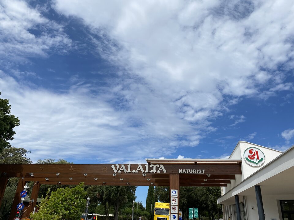 8C9F9EEE-9553-4090-BAFA-58041A864178.jpeg - Nowinaturysci