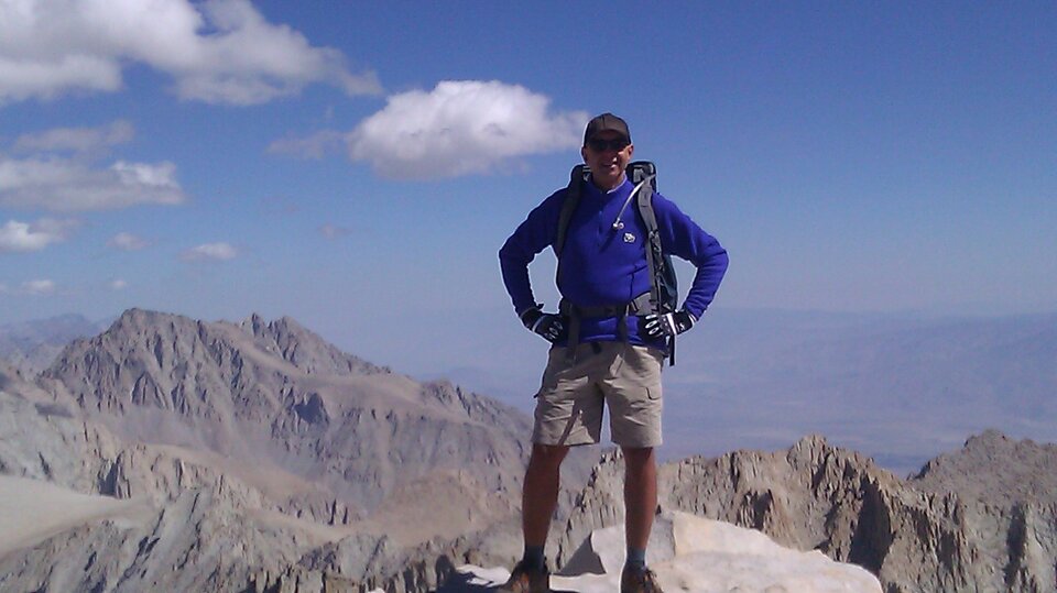 rock sierras.jpg - Stellarfunx