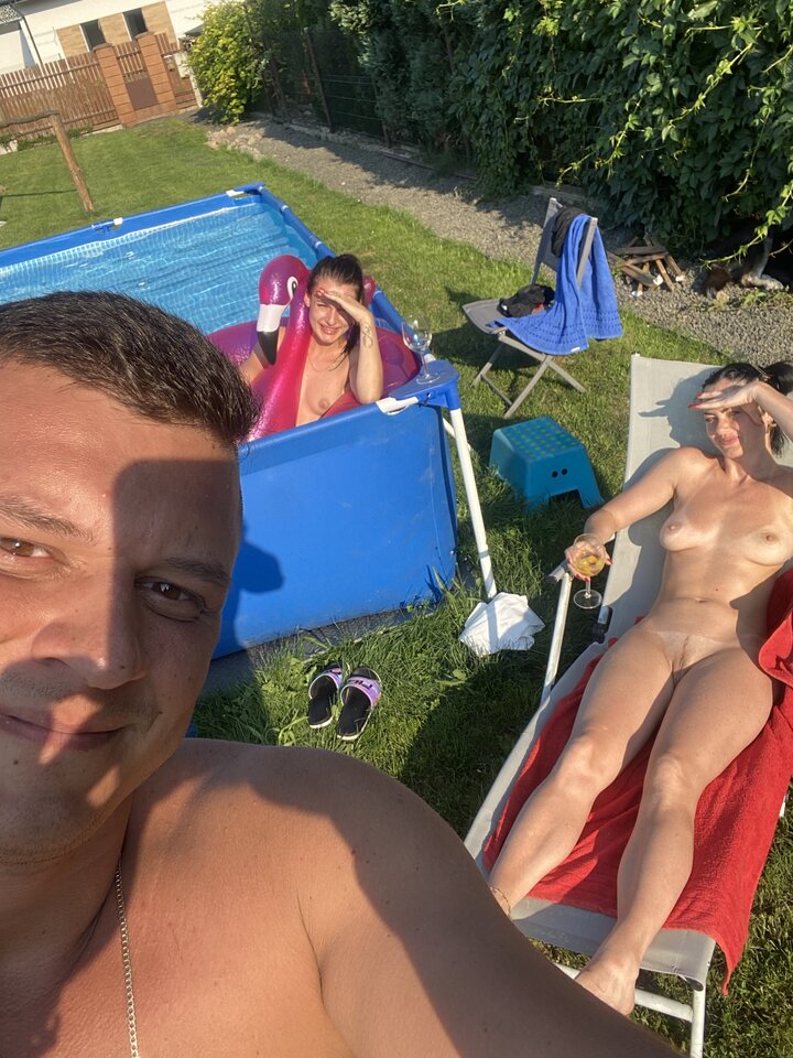 Relaks ze znajoma …. :) - ParaZsasiedztwa