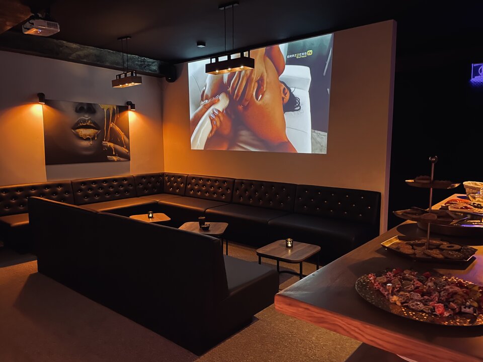 5D7375A4-499D-4F37-ADA7-5C40902E460B.jpeg - ClubGravitacja