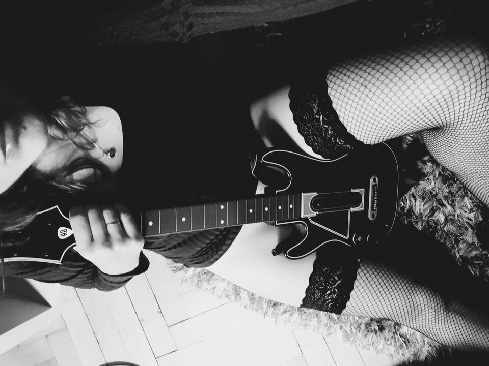 20210718_033543.jpg - HunterFox69