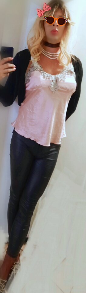 It's time for a ride 🚘 - MonikaSatyna