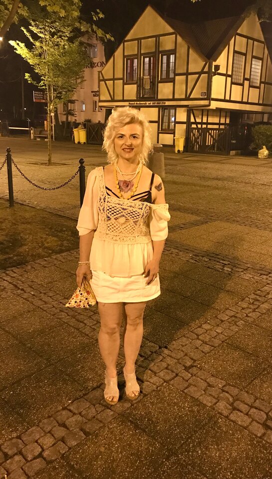 485784A3-0418-44E5-9904-5F21126C0291.jpeg - LadyLaura44