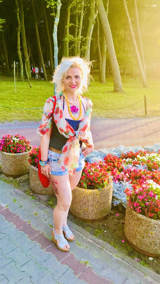 FCF3A9C6-3EE0-4189-91EC-66C68CA16B2D.jpeg - LadyLaura44