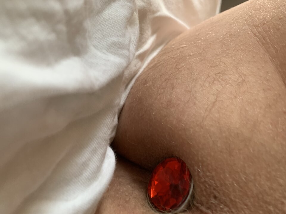 8EBE2DF7-D393-405A-BE6D-DE325B895C93.jpeg - nrw670n