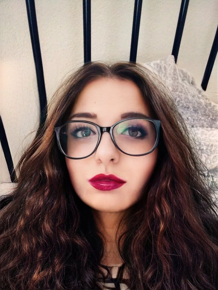 FaceApp_1629870870121.jpg - SZUKAMCD