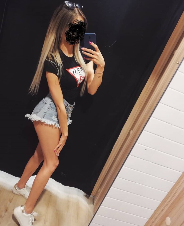 u.jpg - striptizerka99