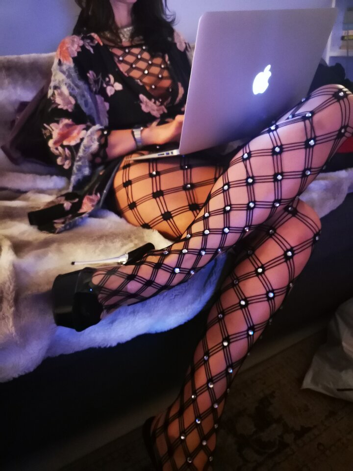 Szukam kogoś interesującego...parka...ciekawy Pan ;) - Takapani