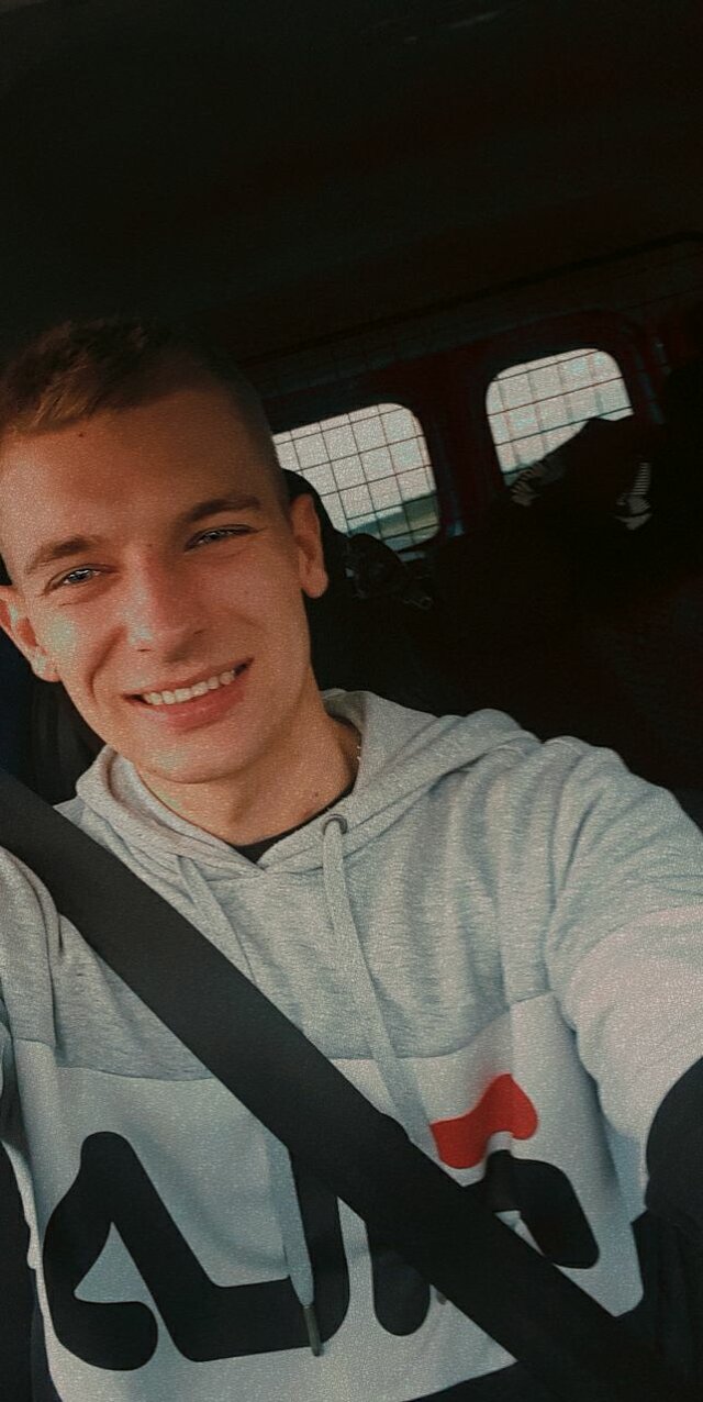 KamilK97