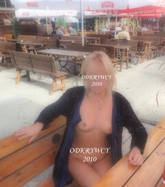 Czekając na kelnera ...