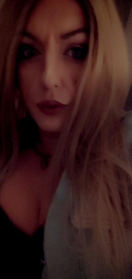 Snapchat-217112869.jpg - KarolinaShemale29