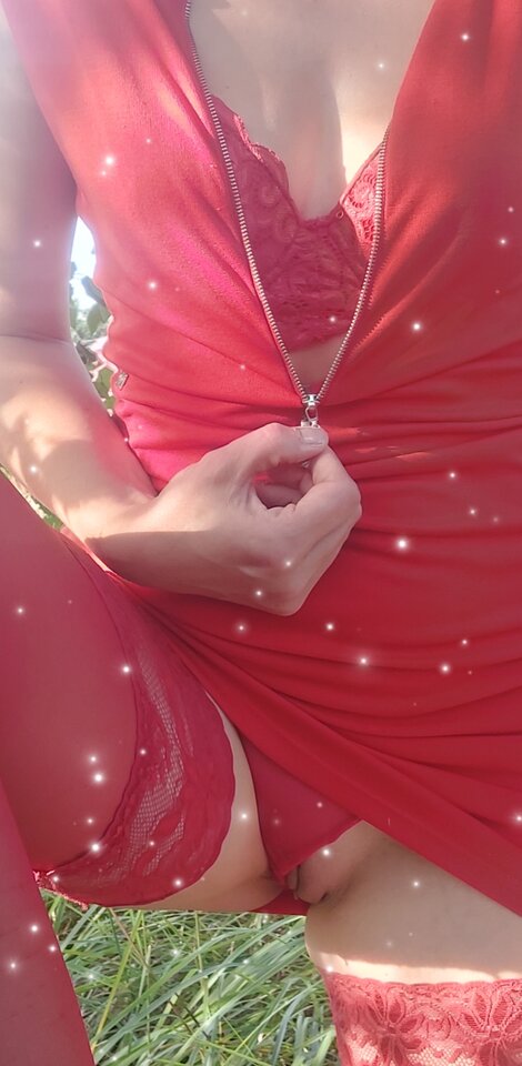 PicsArt_09-11-12.33.38.jpg - Lucy696