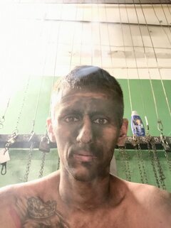 Chętnie zrobię minetke ;)