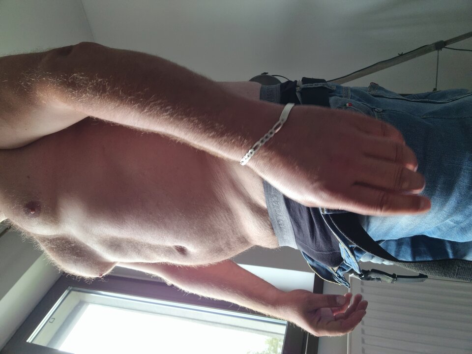 20210919_154845.jpg - Komarc2