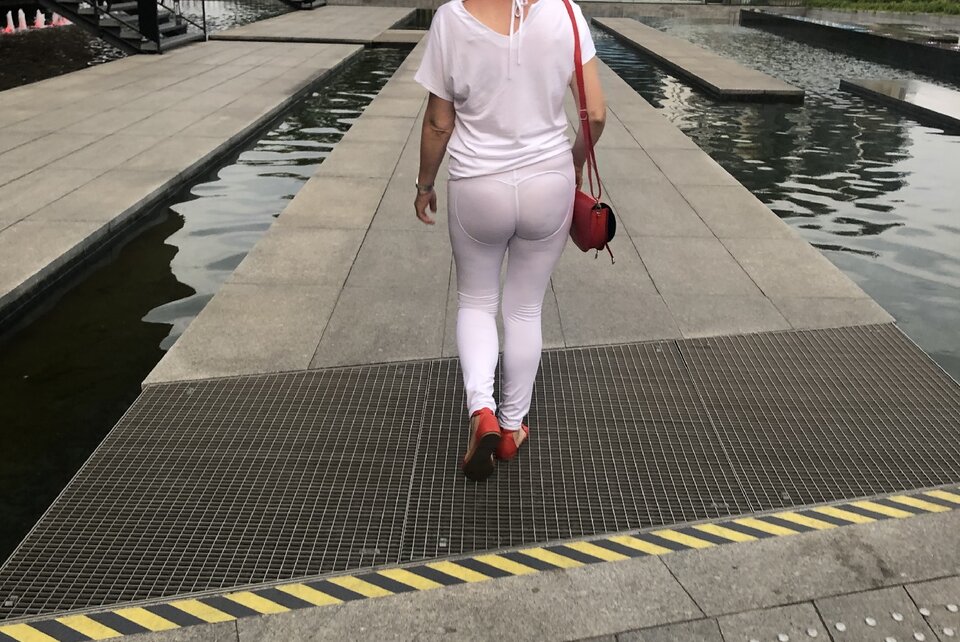 dupsko na miescie.jpg - sexiass30