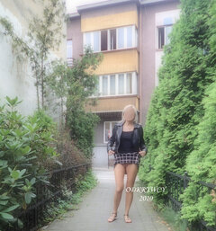 Jak zwykle nic nie ma pod spodem ...