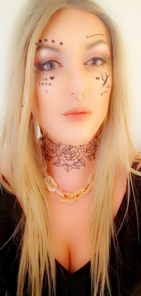 Snapchat-5391880.jpg - KarolinaShemale29