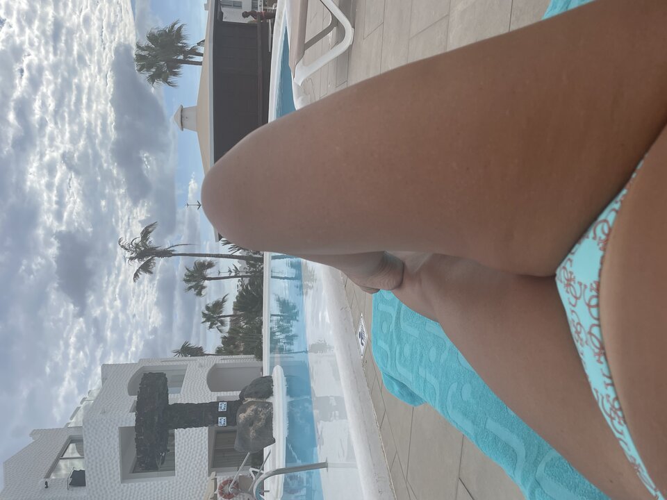 C91FB476-56DA-4760-B126-492E7512AFFD.jpeg - Solgirl