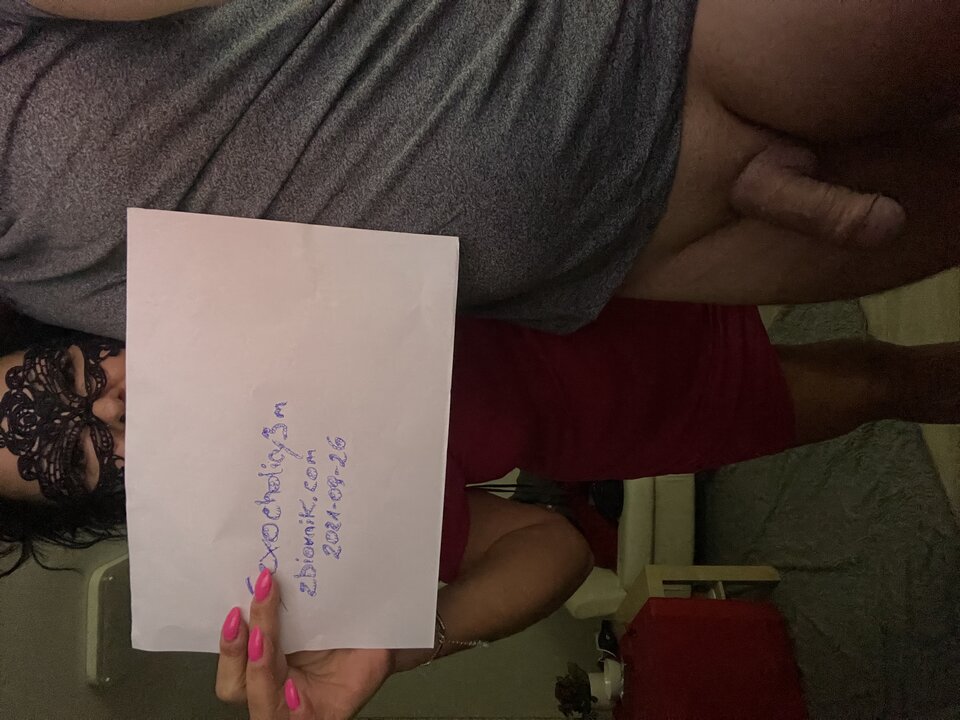 98DEF578-3BDF-40E7-9D7B-478FE9415F93.jpeg - Sexocholicy3m