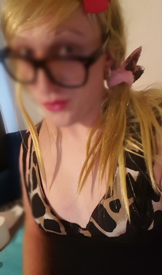 Point Blur_Sep282021_165006.jpg - Sarahdesexy