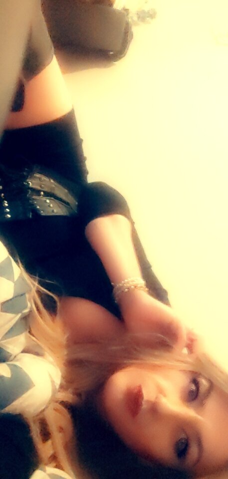 Snapchat-1087856253.jpg - KarolinaShemale29