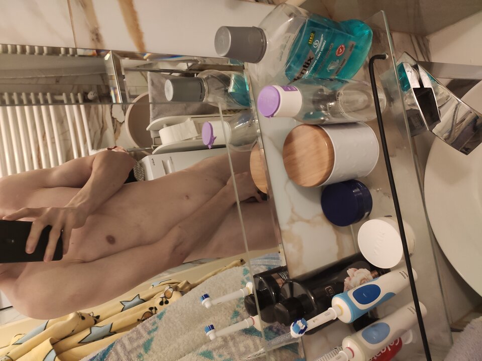 IMG_20210822_220753.jpg - Virginboy69