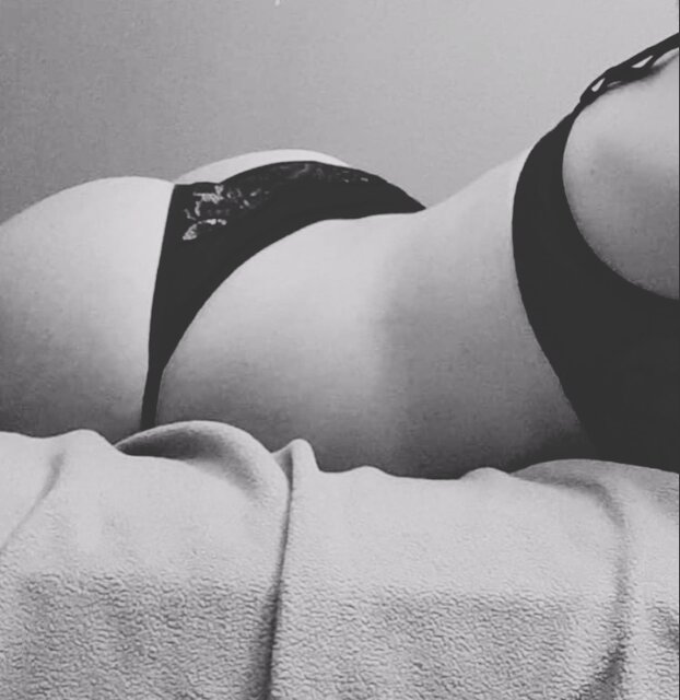 Leżing 😈 - MyDreams1