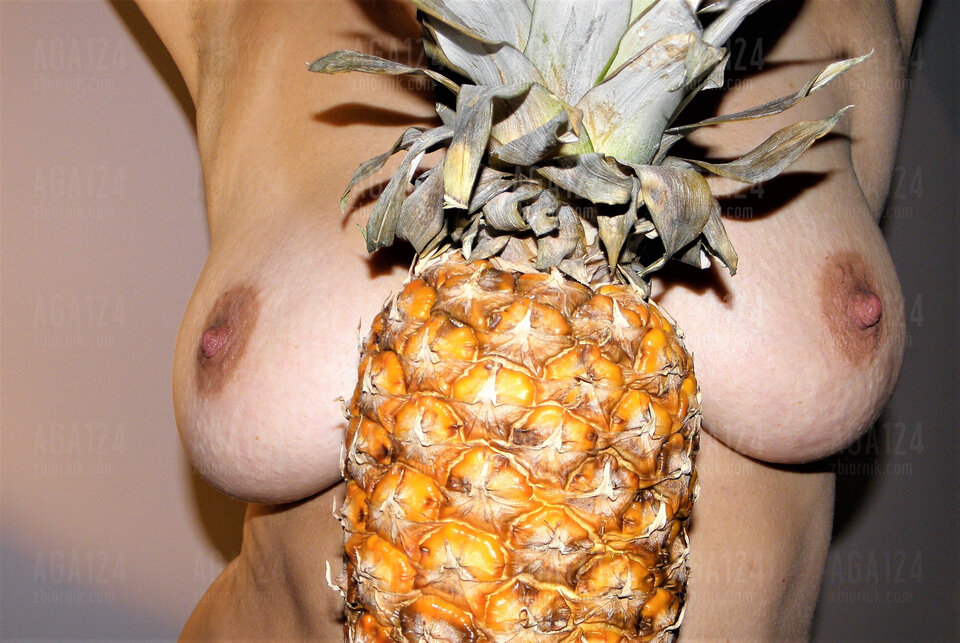 Ananasy - aga124