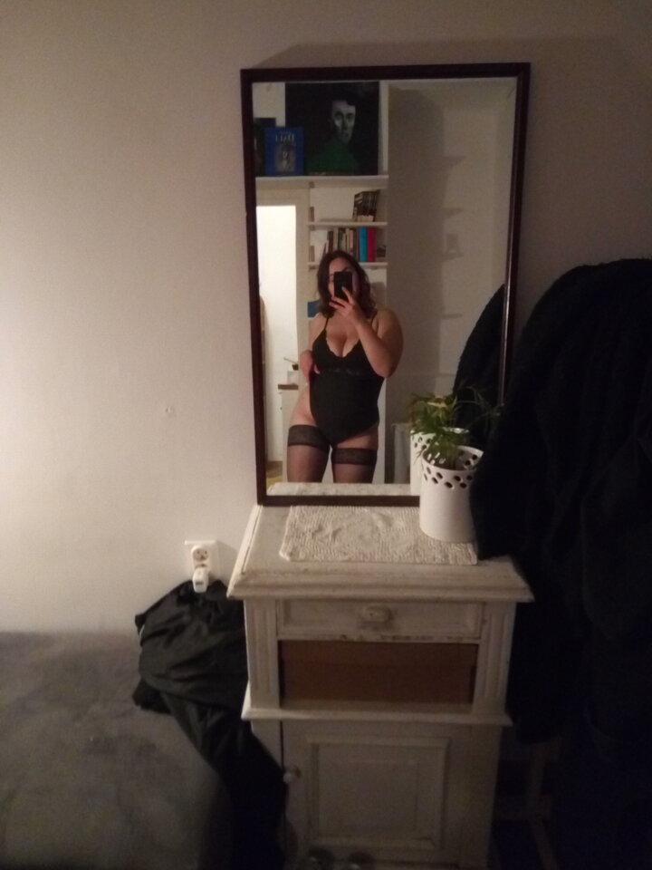 IMG_20211022_031146.jpg - Pollylolly97