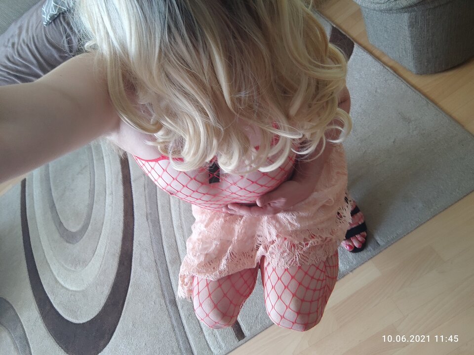 IMG_20210610_114341_TIMEBURST19.jpg - juliadada