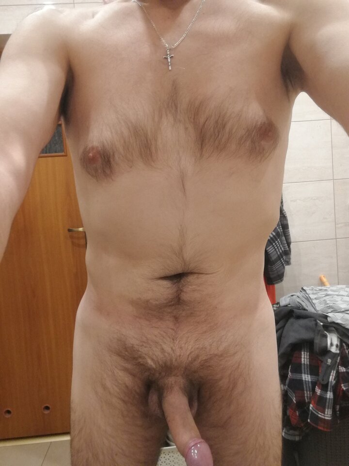 IMG_20211028_192823.jpg - Shrek1971