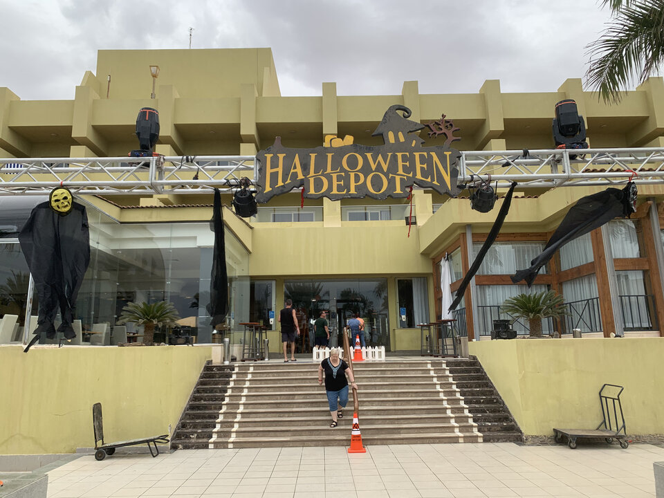 22CEDE0F-DE06-4C1F-9C47-88A7F918E80B.jpeg - nrw670n