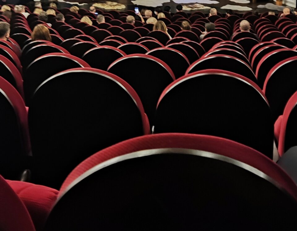 Zwolniło się kilka krzeseł w życiu, czego i Wam życzę 😊 - Puch_chatka