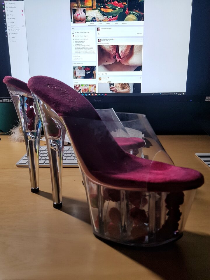 Pleaser - VerDavVanatycySexu