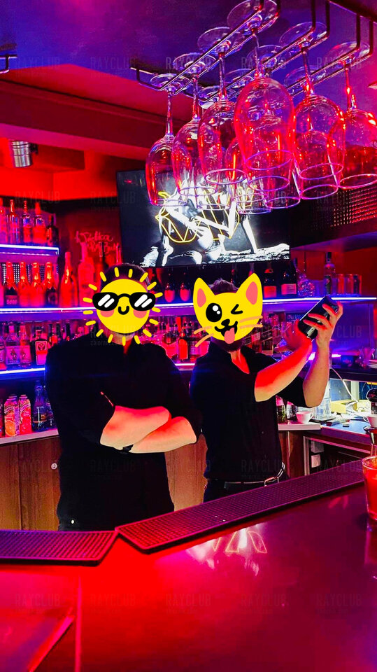 Nasza cudowna obsługa zaprasza do Ray Club Poznan - RayClub