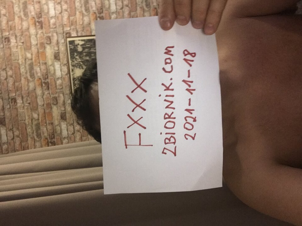 51490617-23EA-4AA4-86D9-E34AD087FB6A.jpeg - Fxxx
