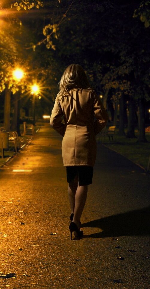 Młoda dama wieczorową porą. - Natalka91